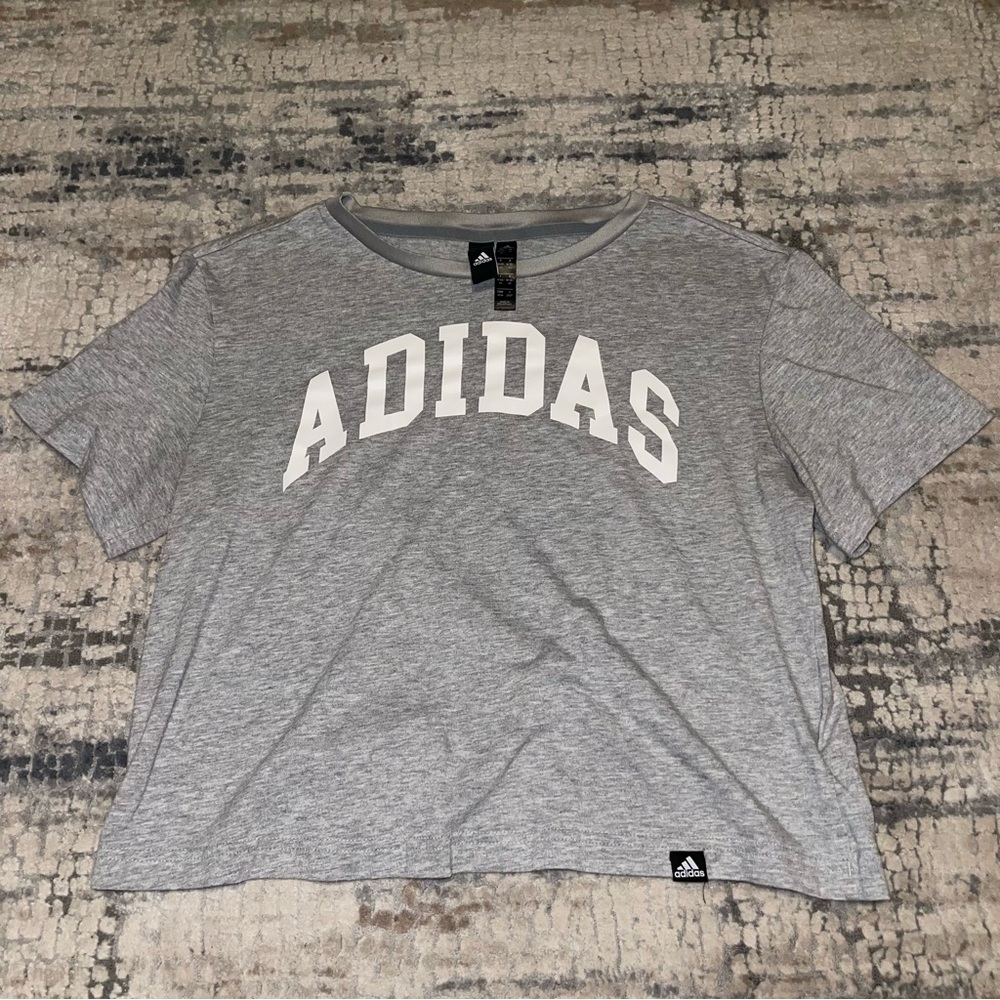 lightly worn top